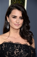 Penelope Cruz Sweatshirt #3024906