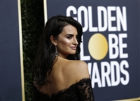 Penelope Cruz Sweatshirt #3024957
