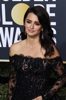 Penelope Cruz Sweatshirt #3025021