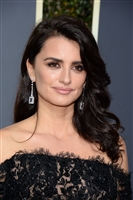 Penelope Cruz Longsleeve T-shirt #3025040