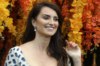 Penelope Cruz Sweatshirt #3280534