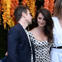 Penelope Cruz Sweatshirt #3280592