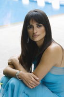 Penelope Cruz Longsleeve T-shirt #3280771