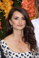 Penelope Cruz Longsleeve T-shirt #3280848