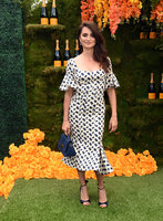 Penelope Cruz Sweatshirt #3280867