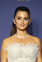 Penelope Cruz Sweatshirt #3749507