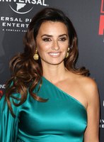 Penelope Cruz tote bag #G2424349