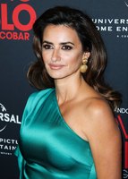 Penelope Cruz tote bag #G2424376