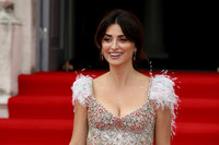 Penelope Cruz mug #G2516321