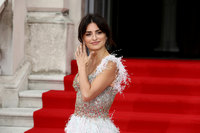 Penelope Cruz Sweatshirt #3899145