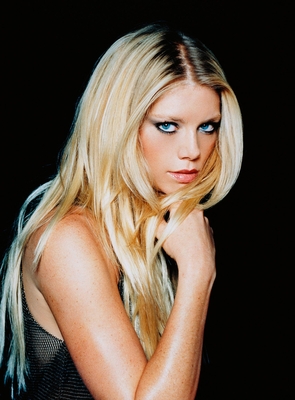Peta Wilson posters