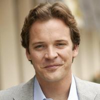 Peter Sarsgaard Sweatshirt #2220064