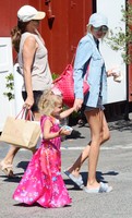 Petra Ecclestone mug #G961839