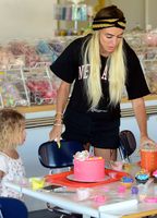 Petra Ecclestone mug #G961875
