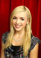 Peyton List longsleeve t-shirt #2342818