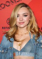 Peyton R. List mug #G2375530