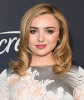 Peyton R. List mug #G2544212