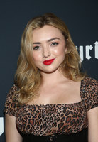 Peyton R. List mug #G2567219