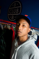 Pharrell Williams hoodie #2342637