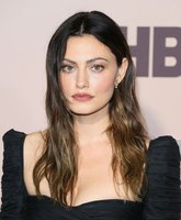 Phoebe Tonkin Longsleeve T-shirt #3937760