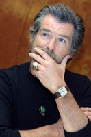 Pierce Brosnan mug #G708016