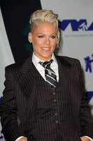 Pink t-shirt #2987128