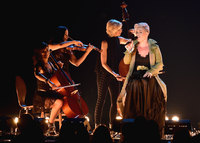 Pink t-shirt #3046130