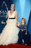 Pink t-shirt #3046137