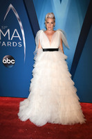 Pink Sweatshirt #3046181