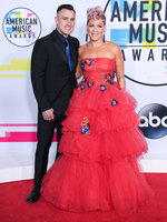 Pink Sweatshirt #3141203