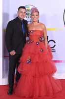 Pink hoodie #3141475