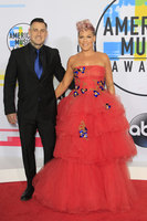 Pink hoodie #3141480