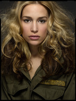 Piper Perabo t-shirt #2089992