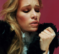 Piper Perabo t-shirt #2089994