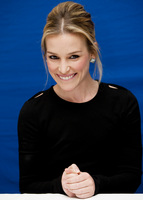 Piper Perabo magic mug #G586708