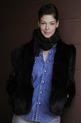 Pollyanna McIntosh T-shirt