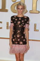 Poppy Delevingne Longsleeve T-shirt #2743758