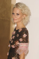 Poppy Delevingne Longsleeve T-shirt #2743856