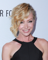 Portia De Rossi magic mug #G965733