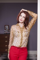 Priscilla Presley Longsleeve T-shirt #2310067