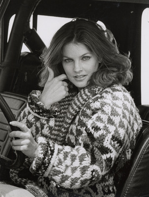 Priscilla Presley posters