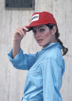 Priscilla Presley Longsleeve T-shirt #2598540