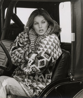 Priscilla Presley Longsleeve T-shirt #2598561