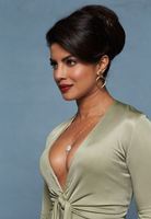 Priyanka Chopra Sweatshirt #2719328