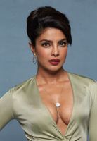 Priyanka Chopra Sweatshirt #2719336