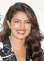 Priyanka Chopra Sweatshirt #2790092