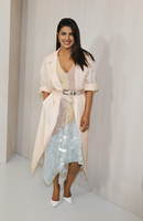 Priyanka Chopra Sweatshirt #2848946