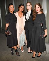 Priyanka Chopra Sweatshirt #2849264