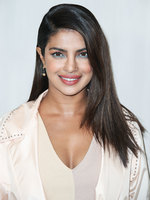 Priyanka Chopra Sweatshirt #2849304