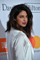 Priyanka Chopra Sweatshirt #2995579